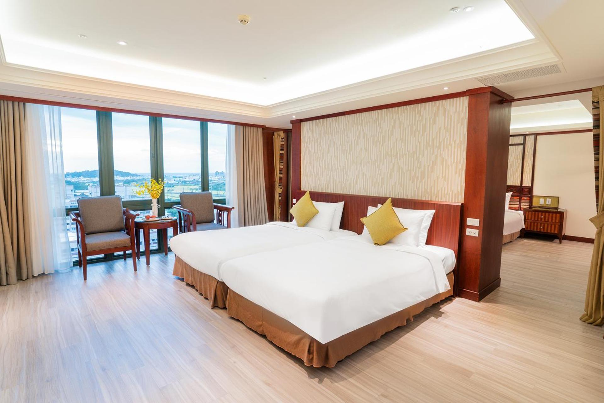 Formosan Naruwan Hotel Taitung Exterior photo Deluxe Suite